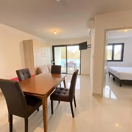 Apartamento T2 Avec Terrasse Et Parking