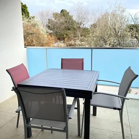 Apartamento T2 Avec Terrasse Et Parking